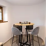 别墅 Private With 5bd, Pool & Stunning Sea Views By Flat Mаnаger 瓦爾納