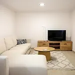别墅 Private With 5bd, Pool & Stunning Sea Views By Flat Mаnаger