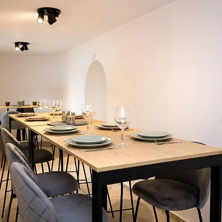 Vila Private With 5bd, Pool & Stunning Sea Views By Flat Mаnаger