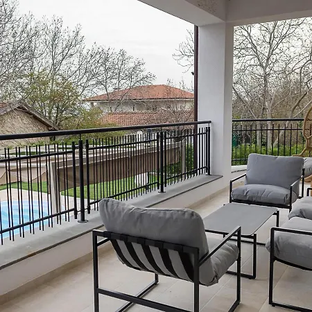 Vila Private With 5bd, Pool & Stunning Sea Views By Flat Mаnаger