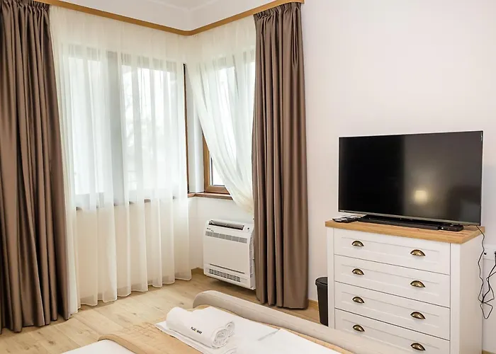 فيلة Private With 5bd, Pool & Stunning Sea Views By Flat Mаnаger *