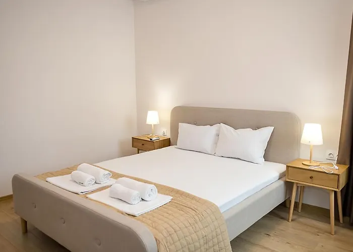 Private With 5bd, Pool & Stunning Sea Views By Flat Mаnаger Villa