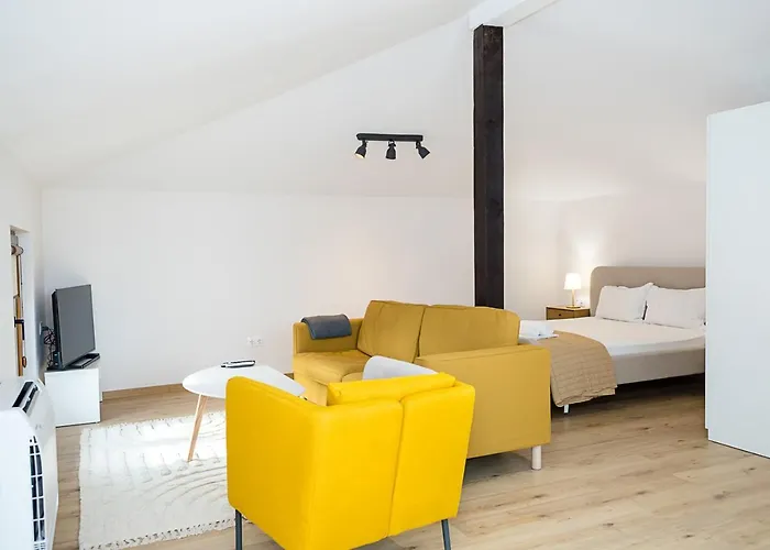 Villa Private With 5bd, Pool & Stunning Sea Views By Flat Mаnаger *