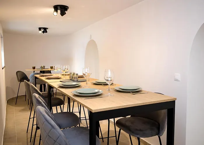 Villa Private With 5bd, Pool & Stunning Sea Views By Flat Mаnаger